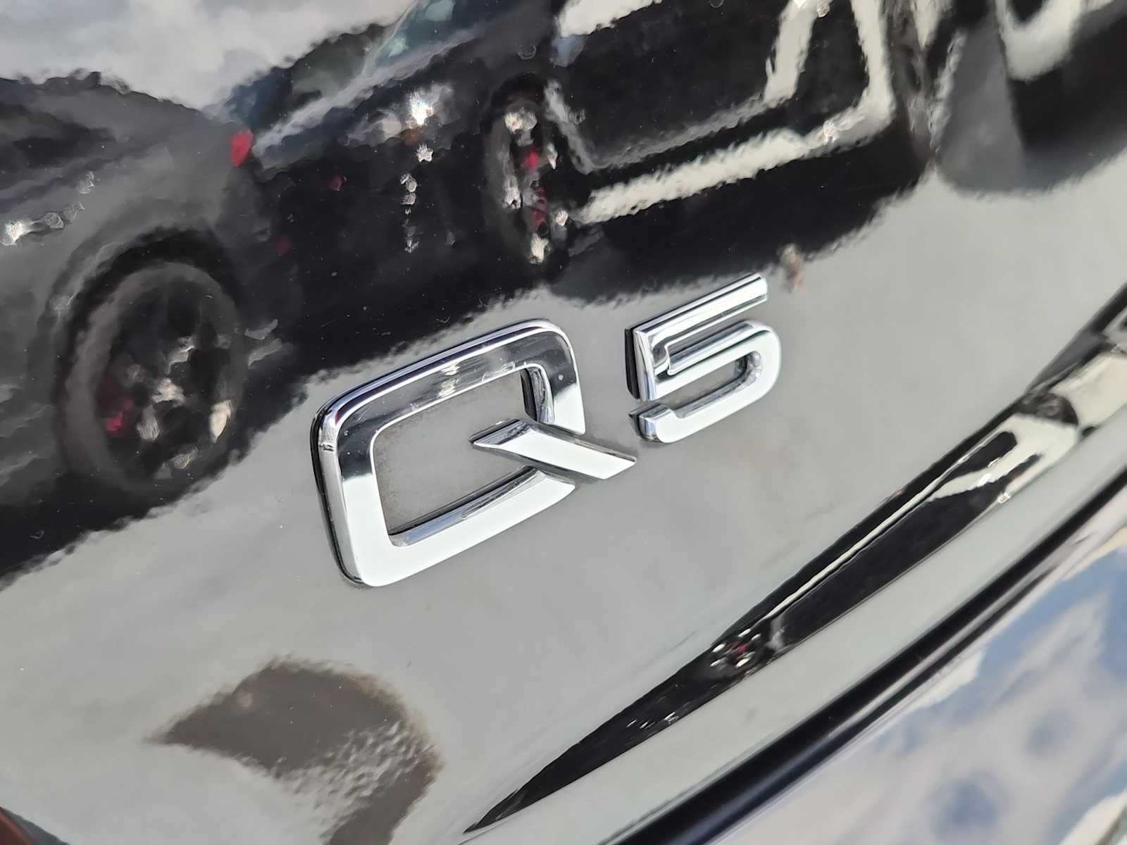 Thumbnail: 2020 Audi Q5 - 10