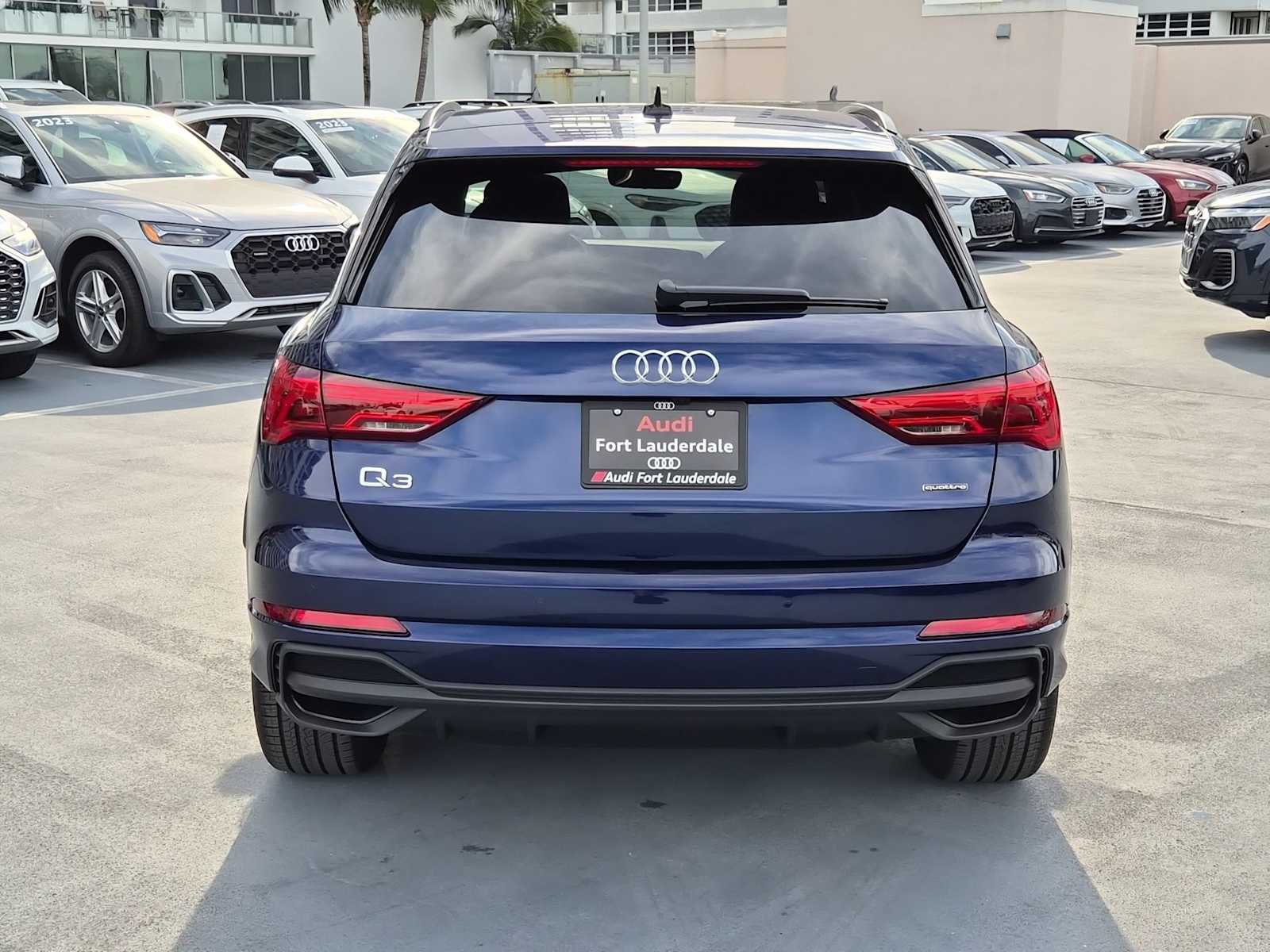 Thumbnail: 2025 Audi Q3 - 5