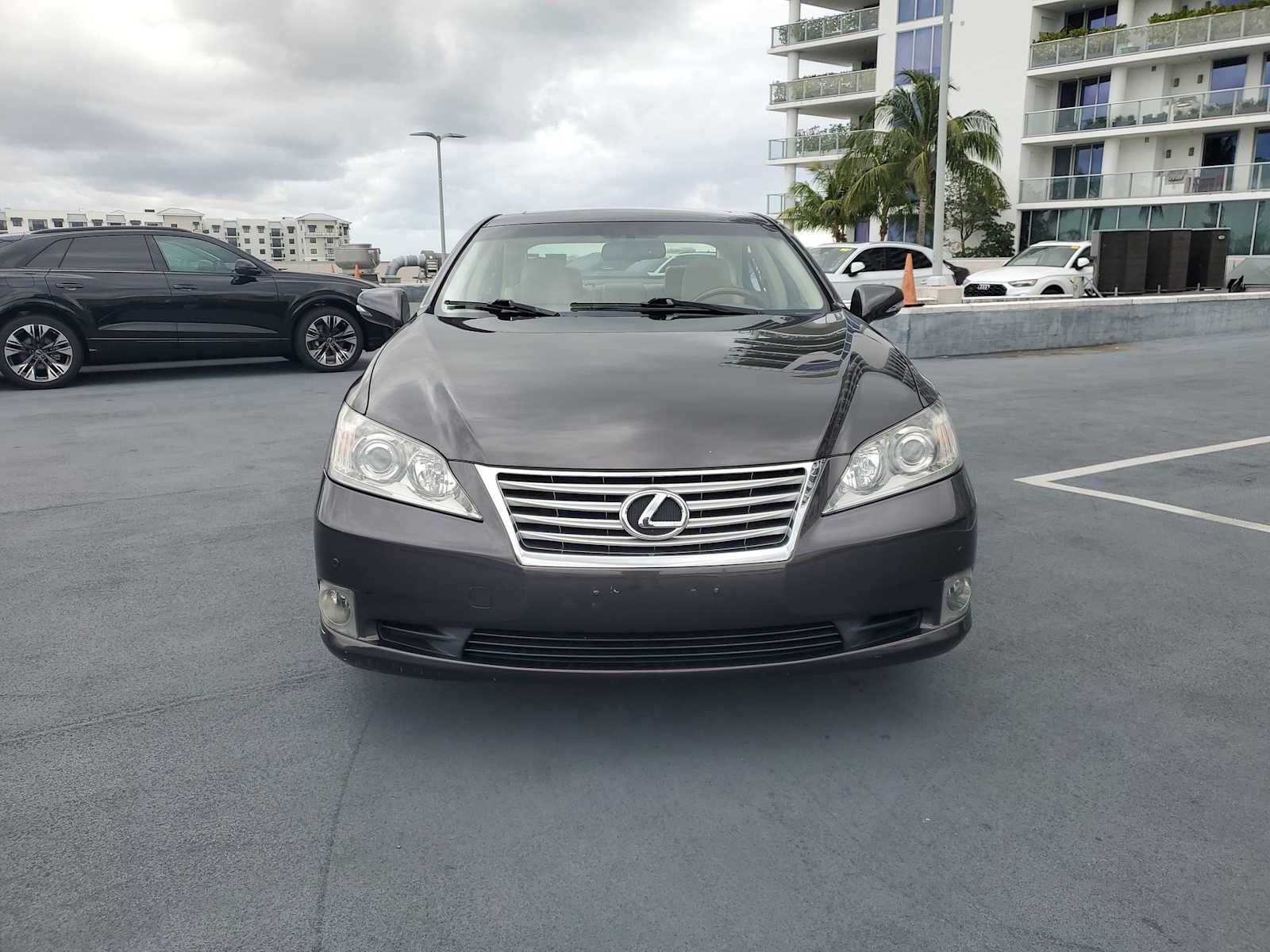 Thumbnail: 2012 Lexus ES - 8