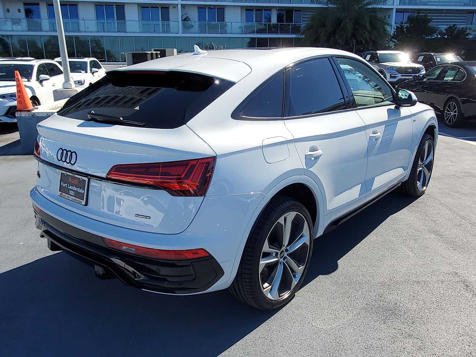 Thumbnail: 2024 Audi Q5 - 6