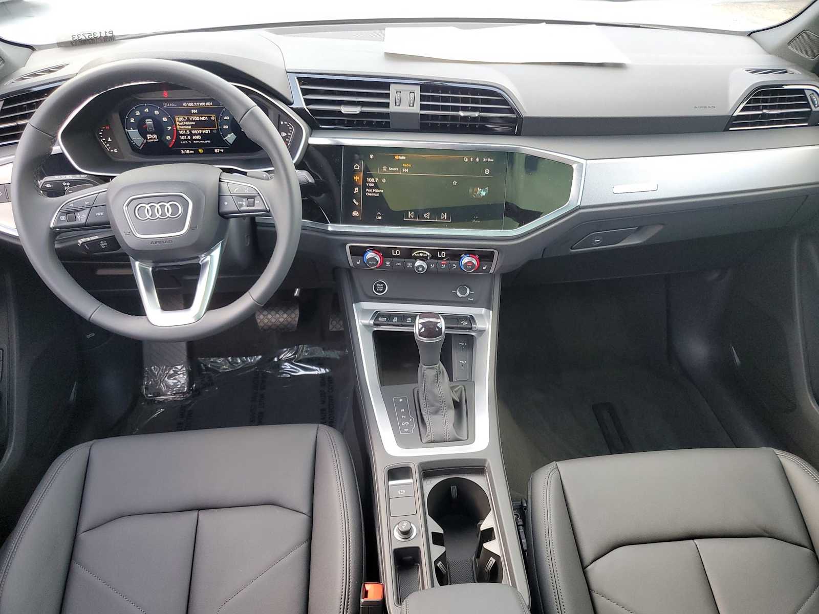 Thumbnail: 2023 Audi Q3 - 14