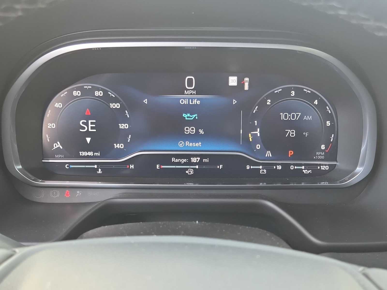 Thumbnail: 2023 Chevrolet Tahoe - 25