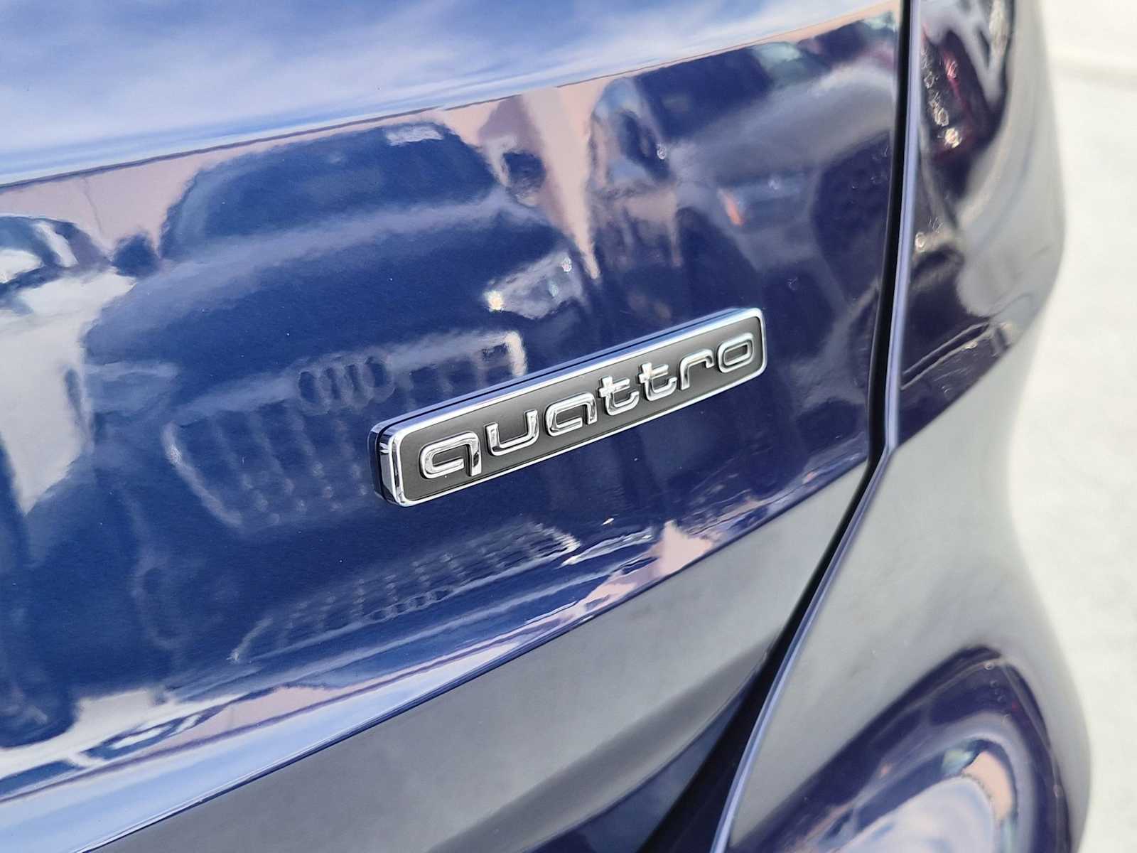 Thumbnail: 2025 Audi Q3 - 11