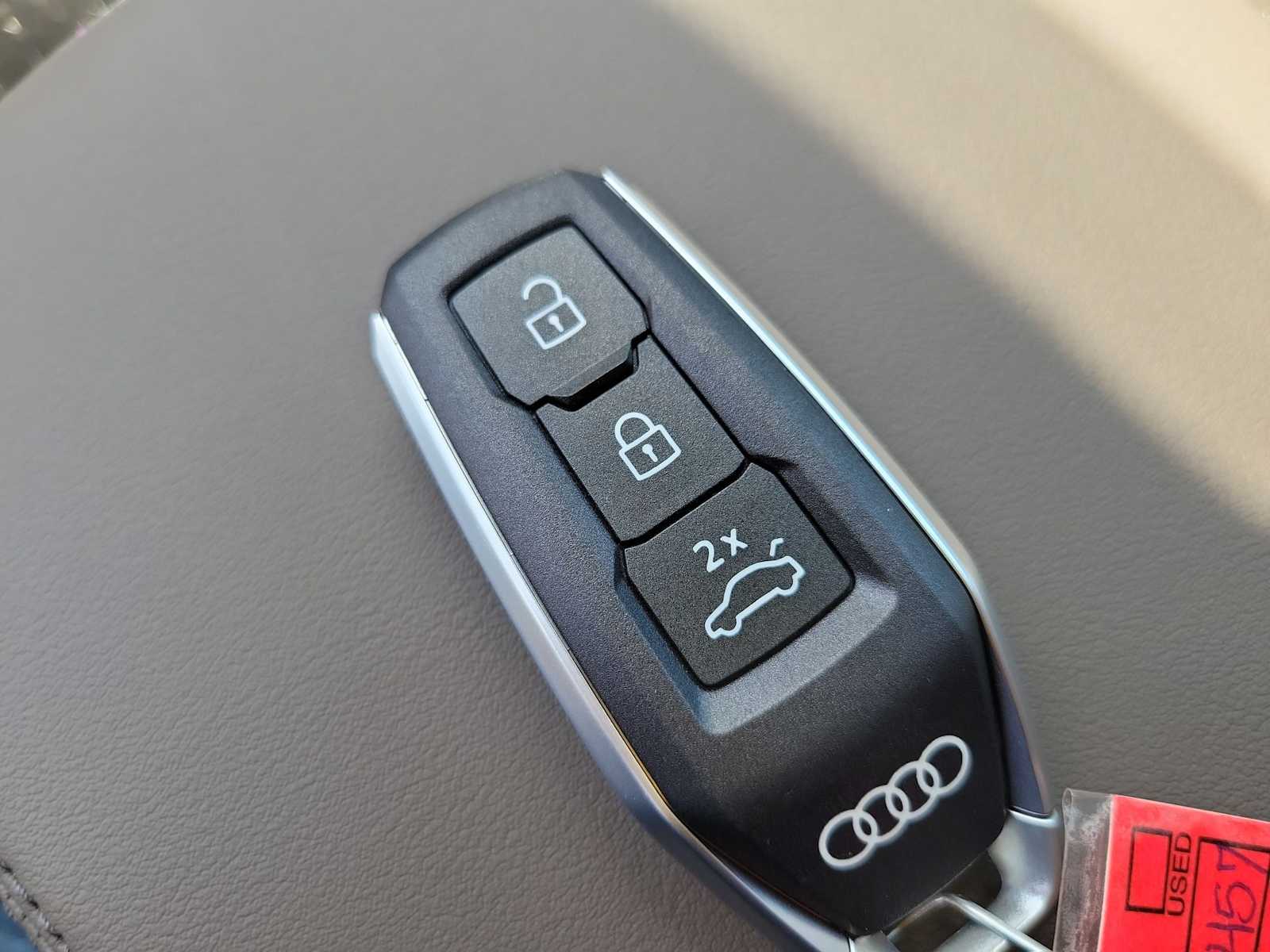 Thumbnail: 2026 Audi Q5 - 30