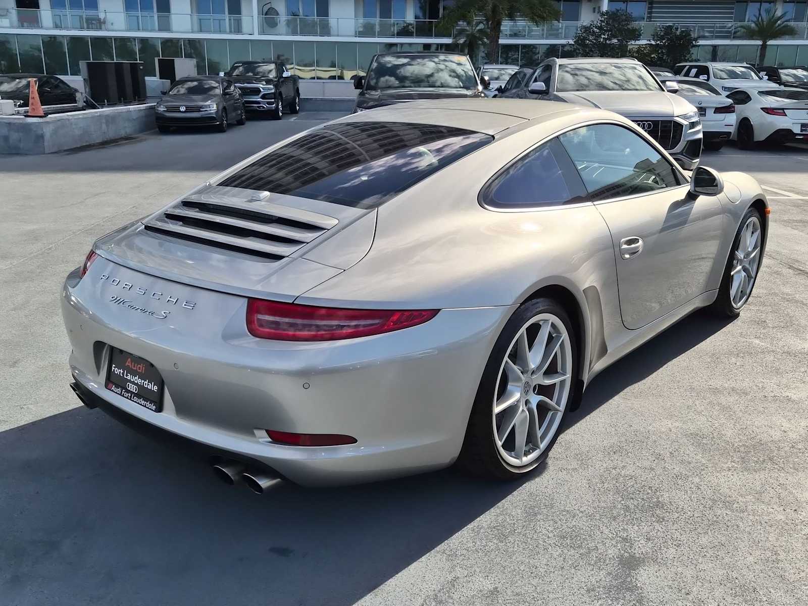 Thumbnail: 2012 Porsche 911 - 6