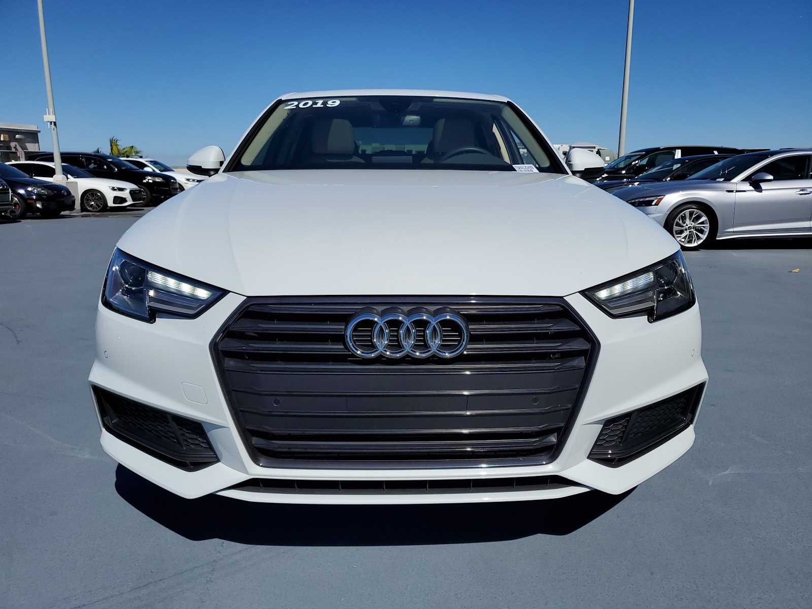 Thumbnail: 2019 Audi A4 - 9