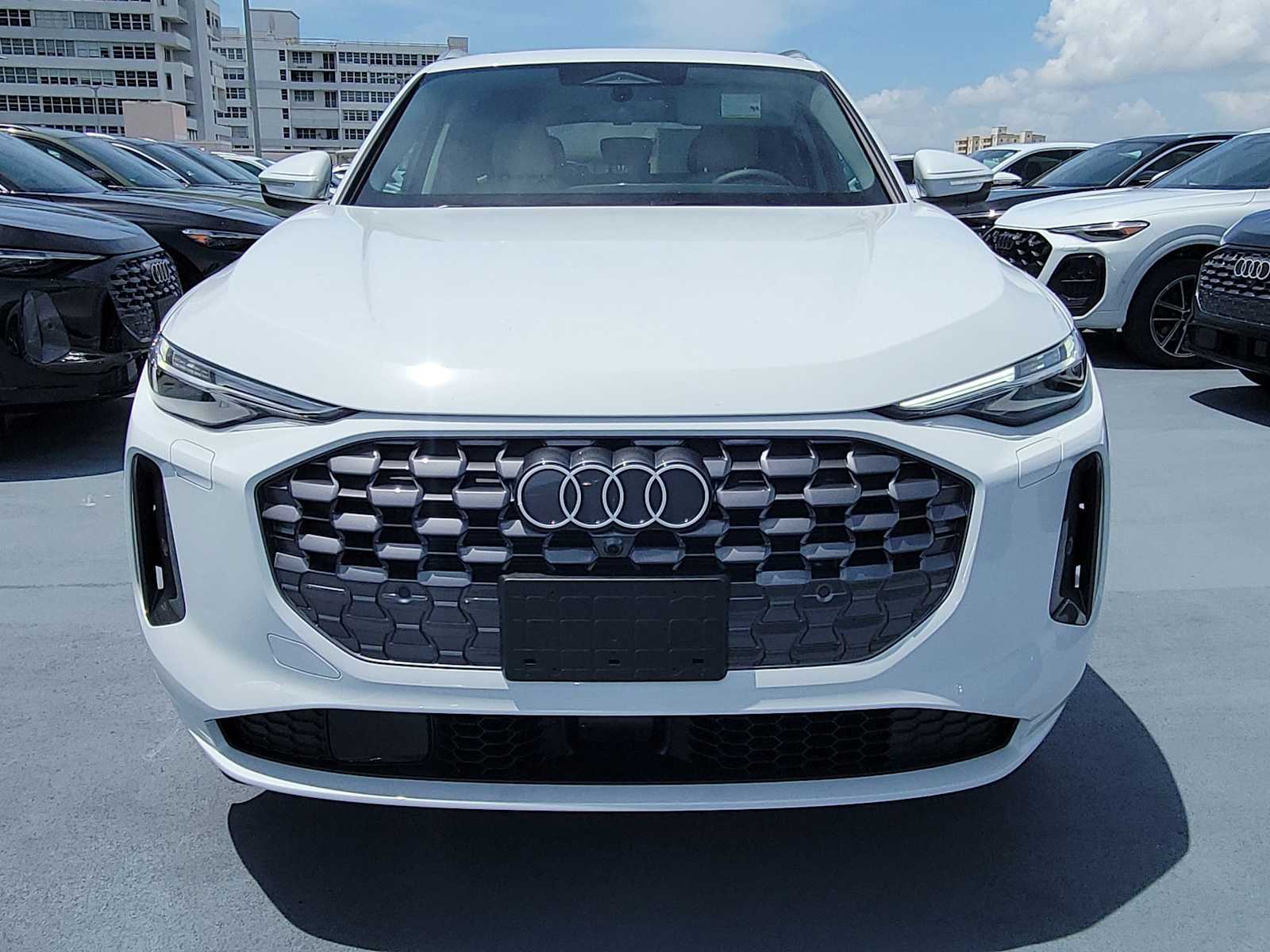 Thumbnail: 2026 Audi Q5 - 9