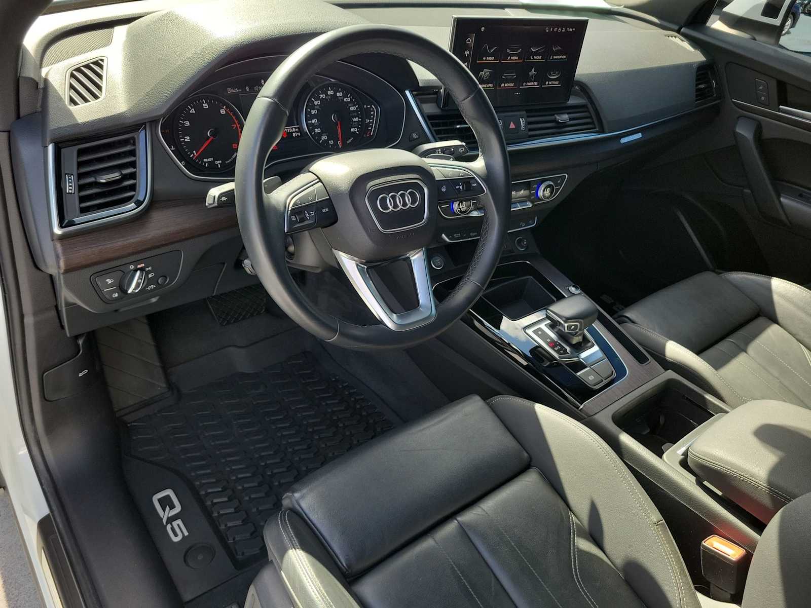 Thumbnail: 2021 Audi Q5 - 2