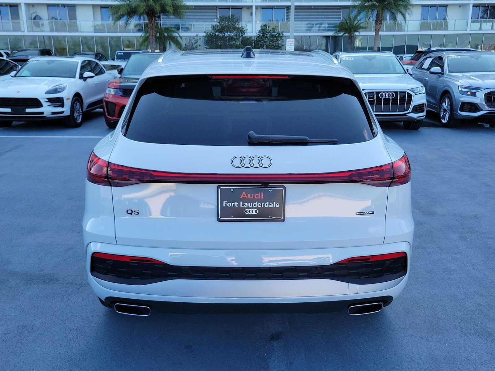 Thumbnail: 2025 Audi Q5 - 5