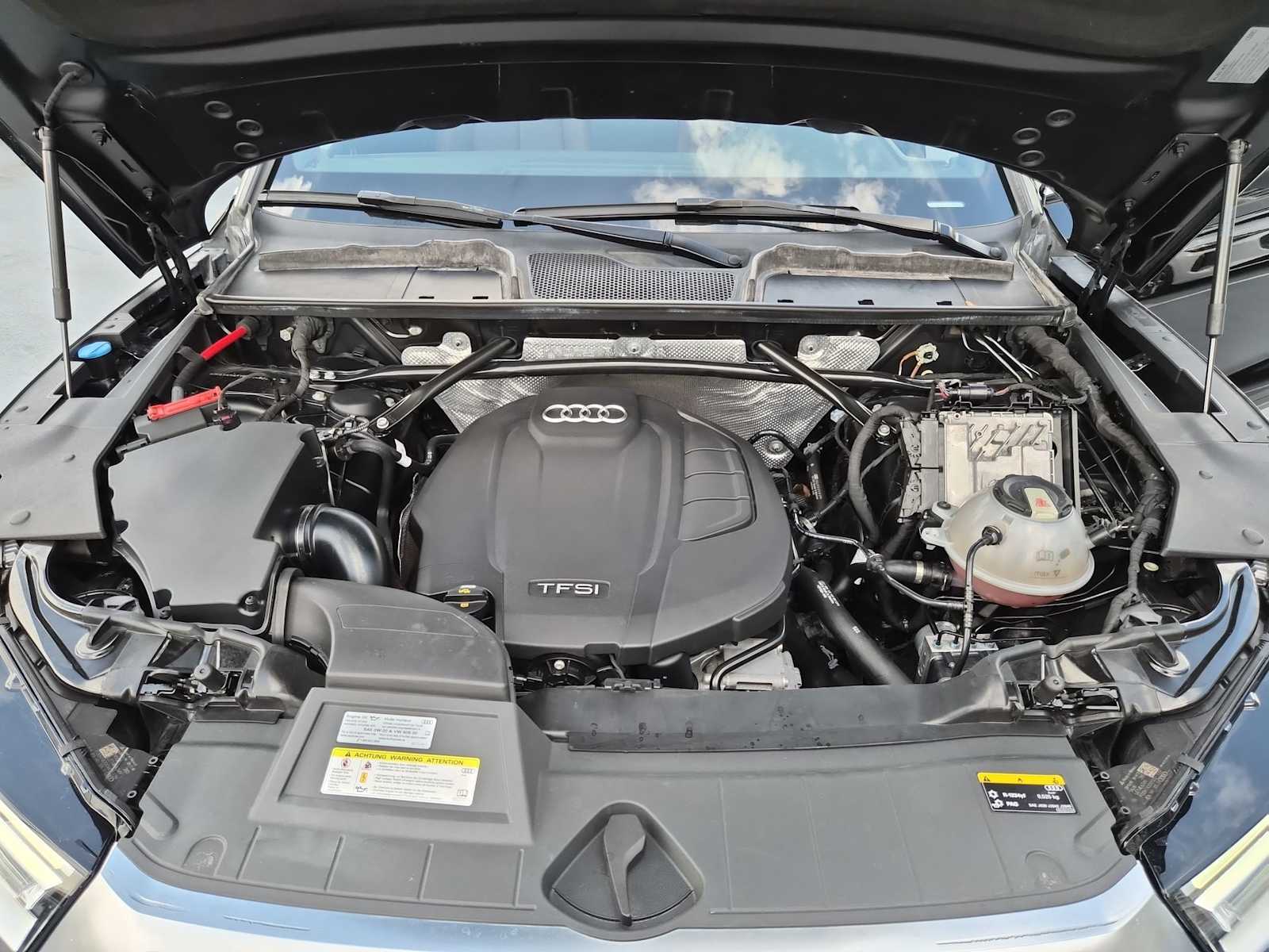 Thumbnail: 2020 Audi Q5 - 13