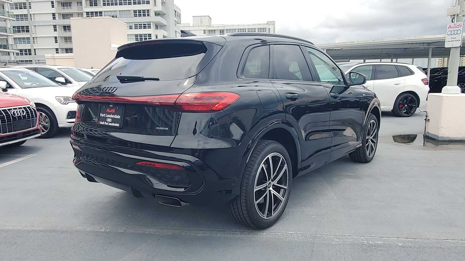 Thumbnail: 2026 Audi Q5 - 6