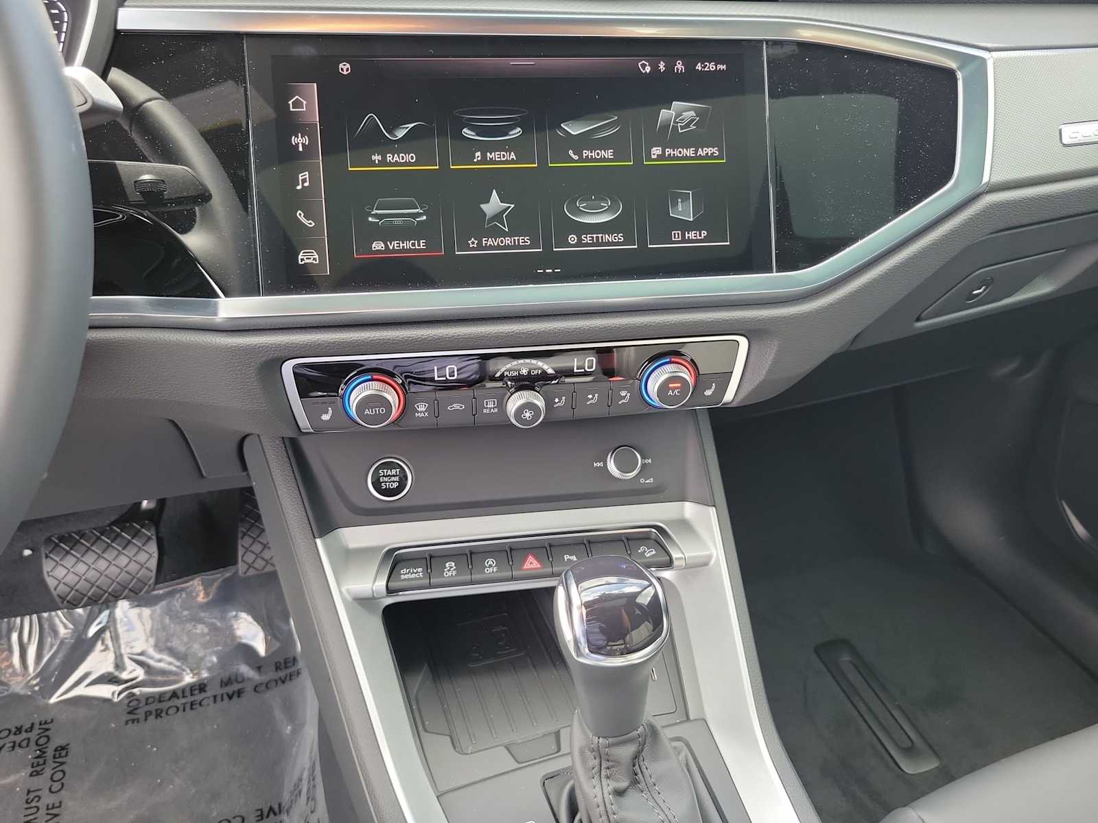 Thumbnail: 2025 Audi Q3 - 23