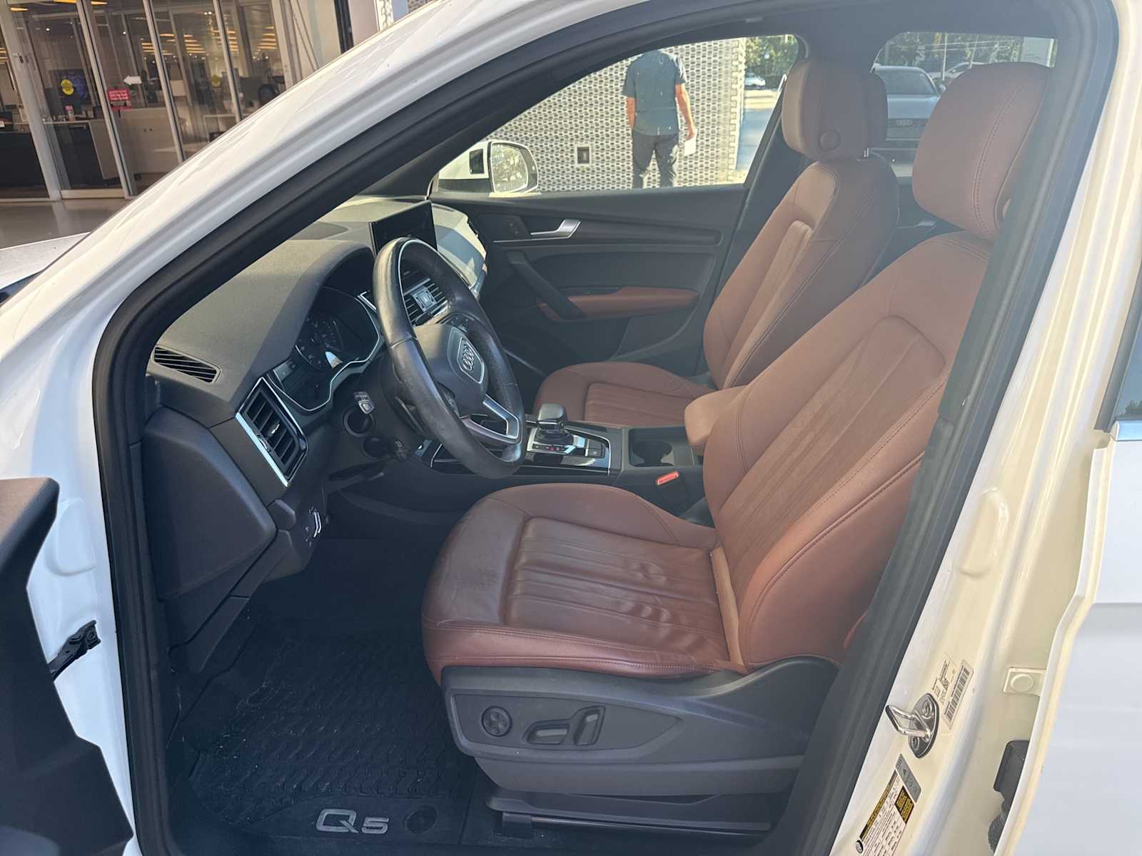 Thumbnail: 2023 Audi Q5 - 5