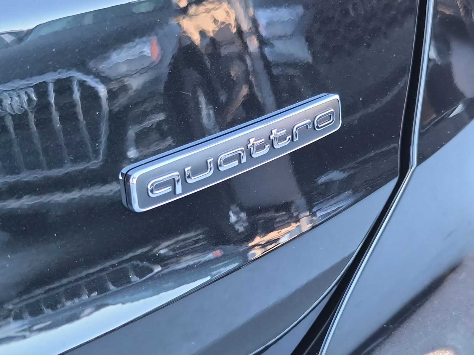 Thumbnail: 2025 Audi Q3 - 11