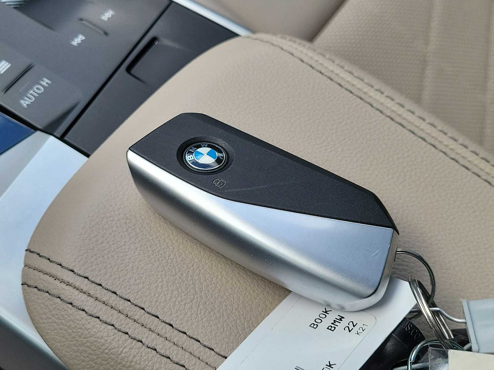 Thumbnail: 2023 BMW X1 - 20