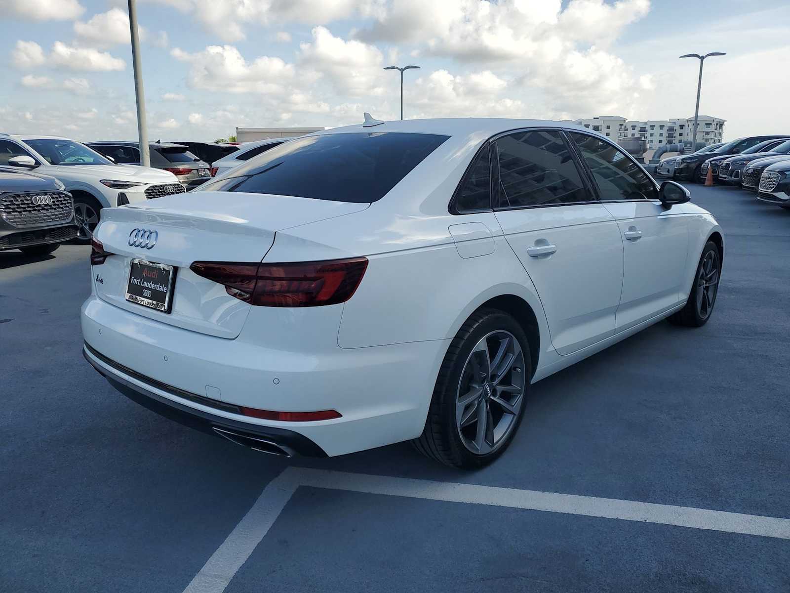 Thumbnail: 2019 Audi A4 - 6