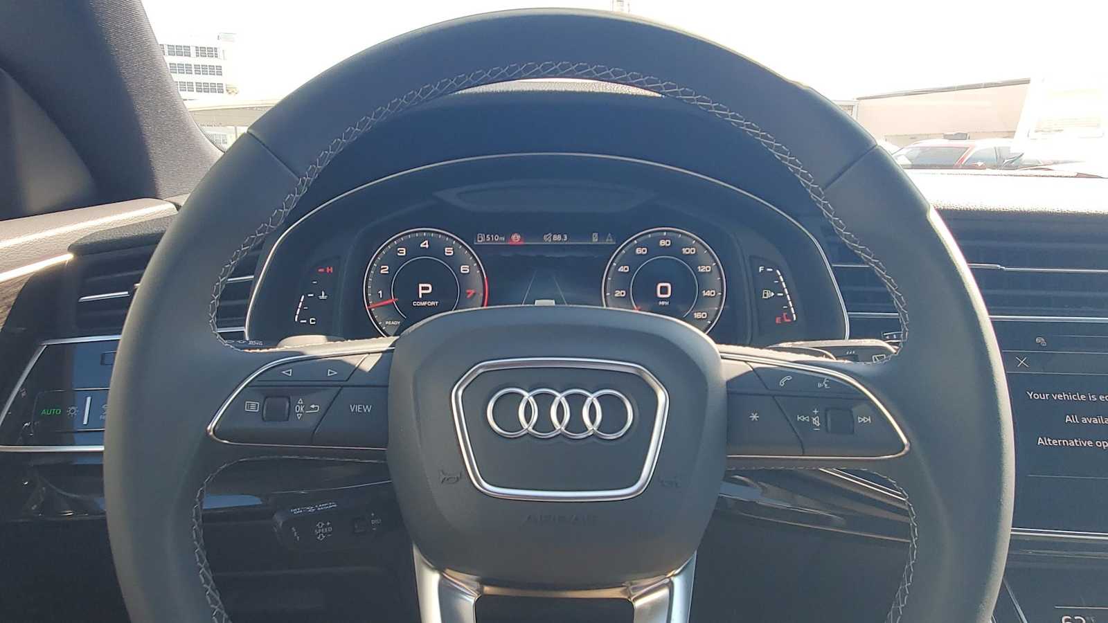 Thumbnail: 2026 Audi Q8 - 23