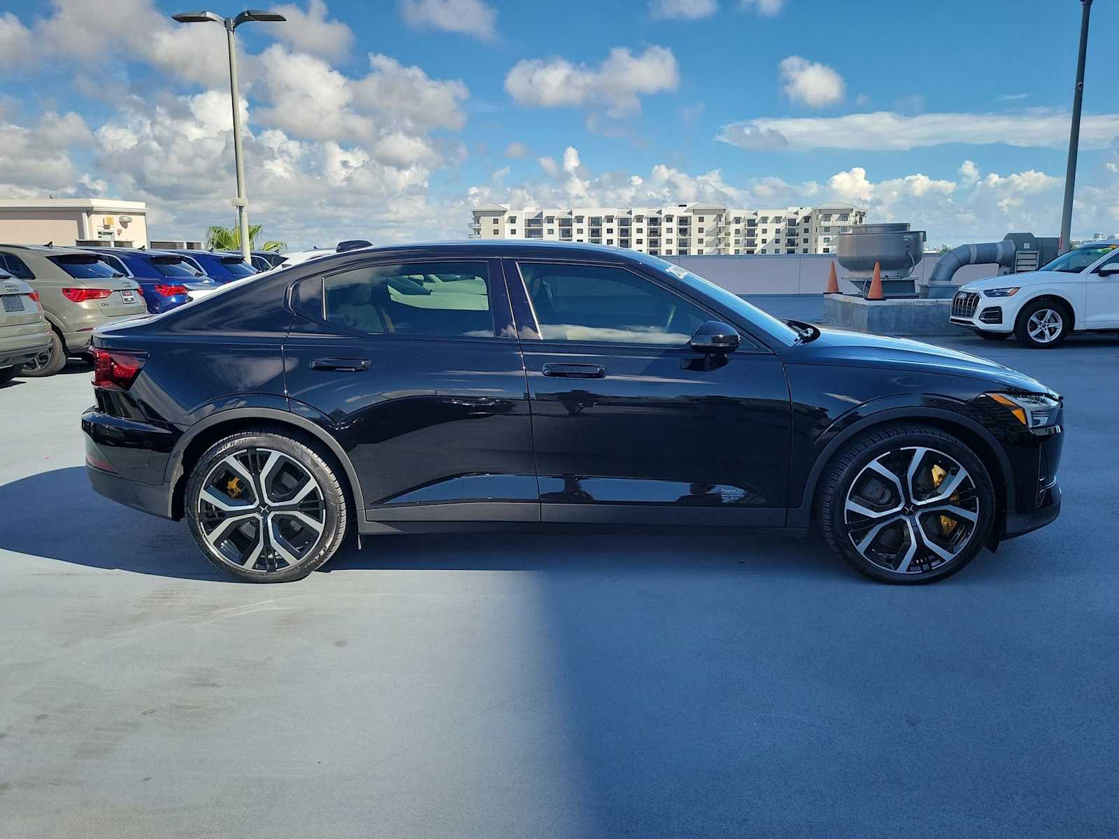 Thumbnail: 2022 Polestar 2 - 7