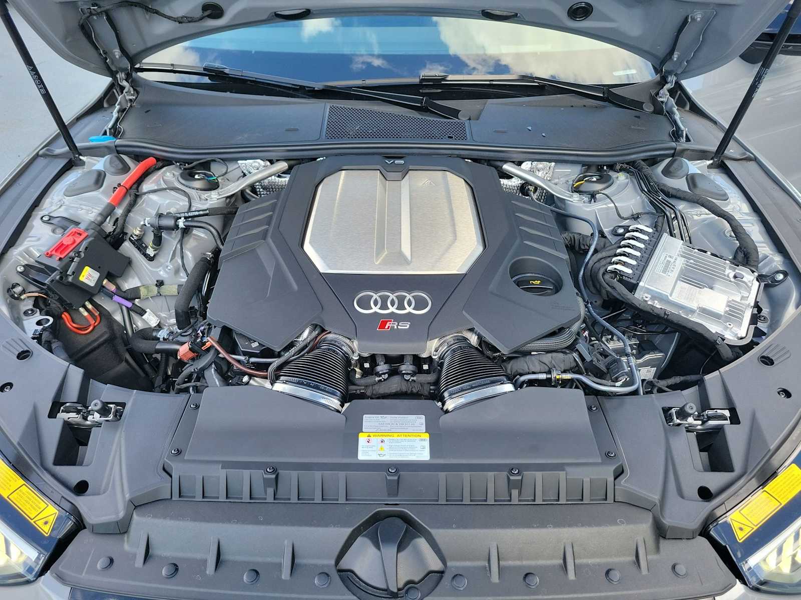 Thumbnail: 2026 Audi RS 7 - 13