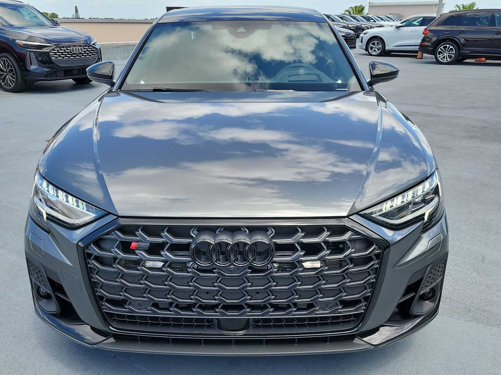 Thumbnail: 2026 Audi S8 - 9