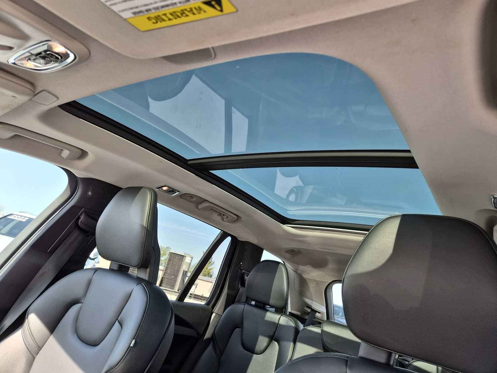 Thumbnail: 2021 Volvo XC90 - 18