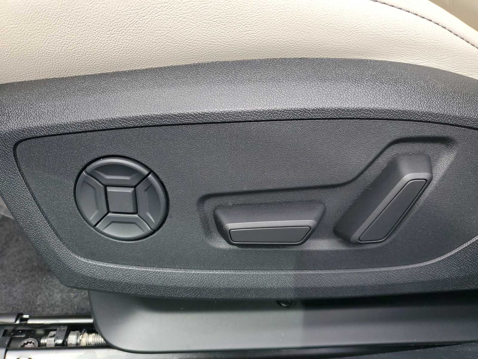 Thumbnail: 2025 Audi A5 - 13