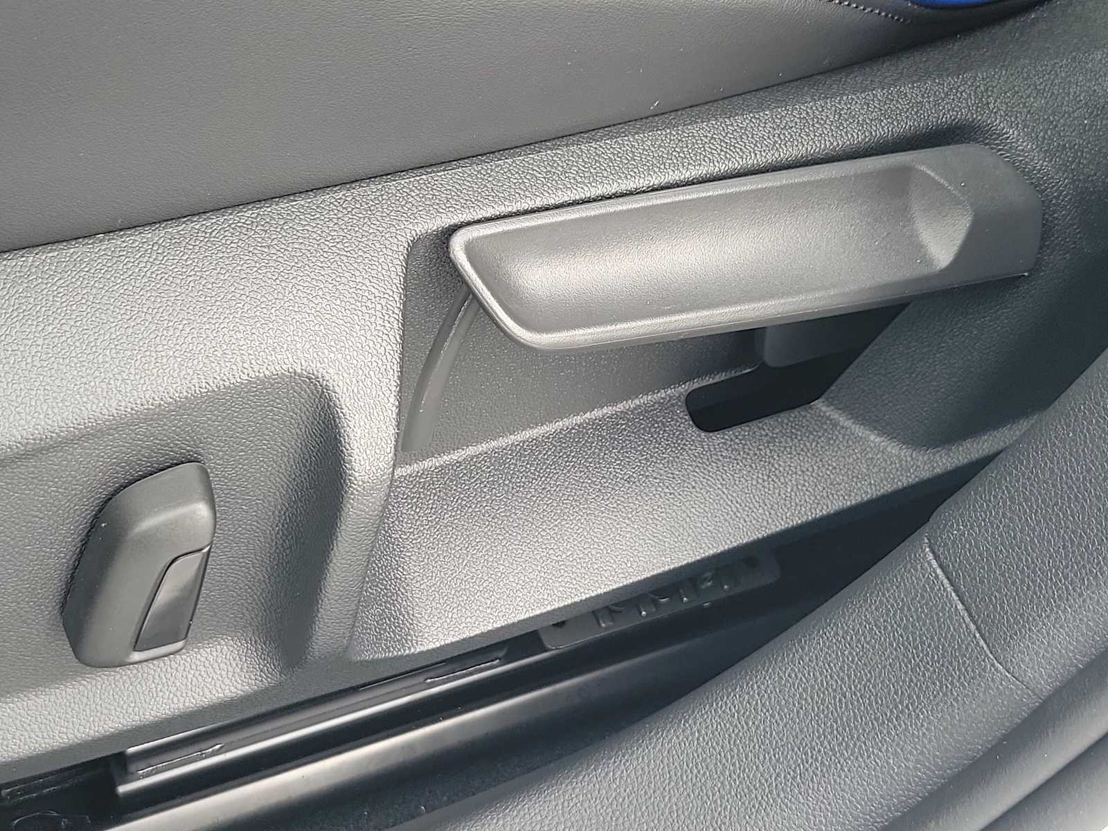 Thumbnail: 2025 Volkswagen Golf - 16