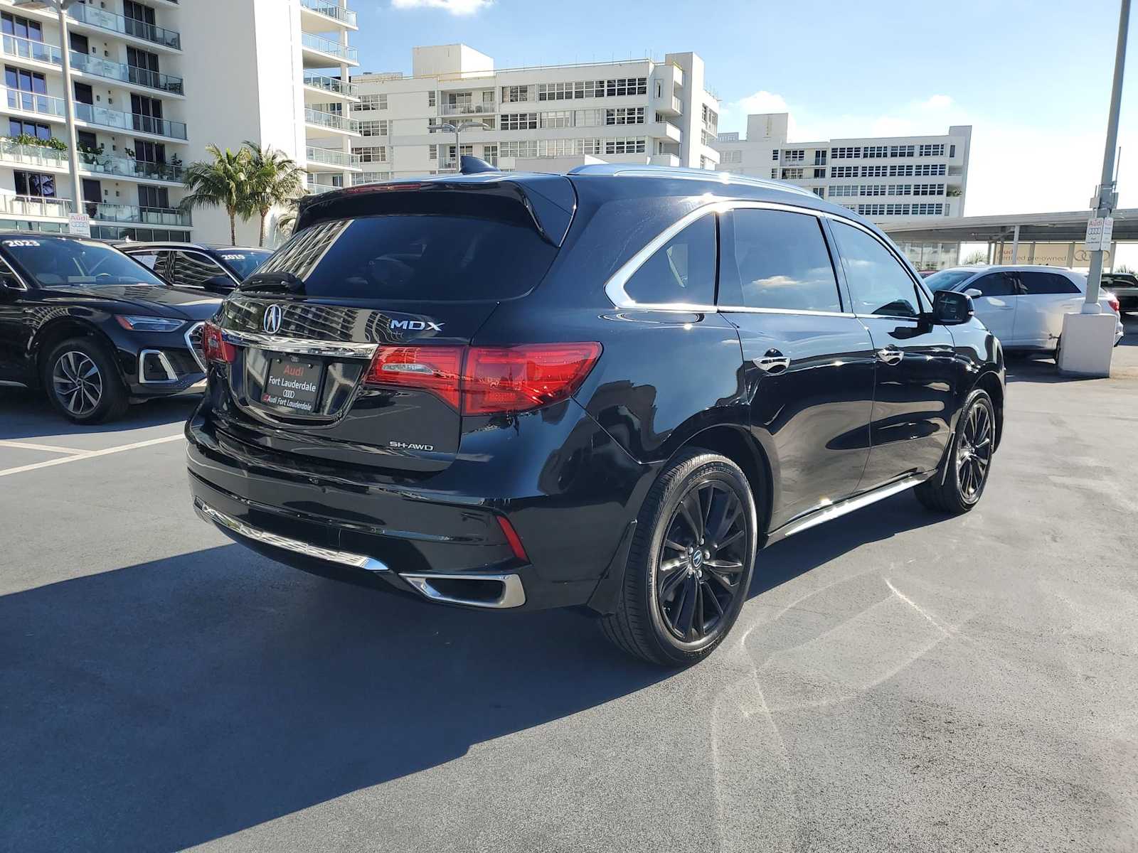 Thumbnail: 2020 Acura MDX - 6