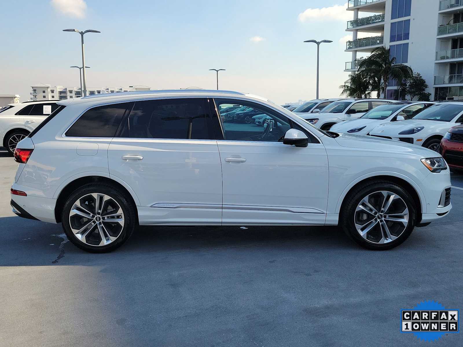 Thumbnail: 2021 Audi Q7 - 7
