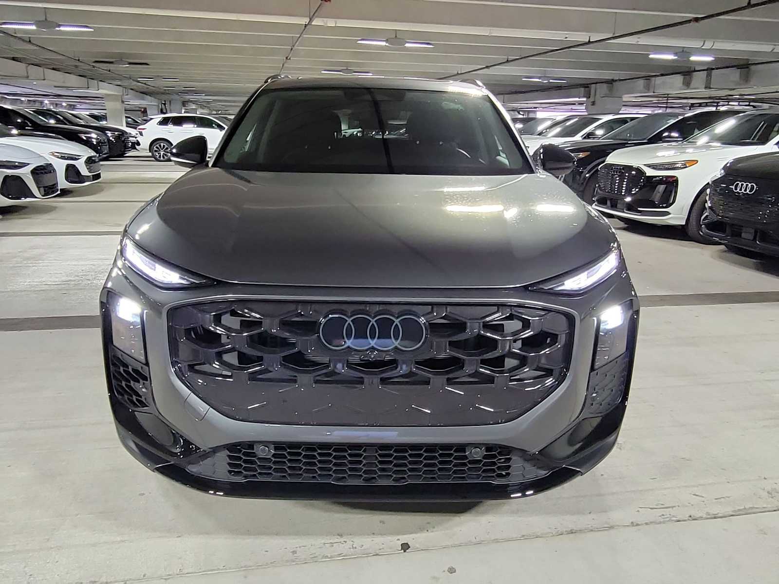 Thumbnail: 2026 Audi Q3 - 9