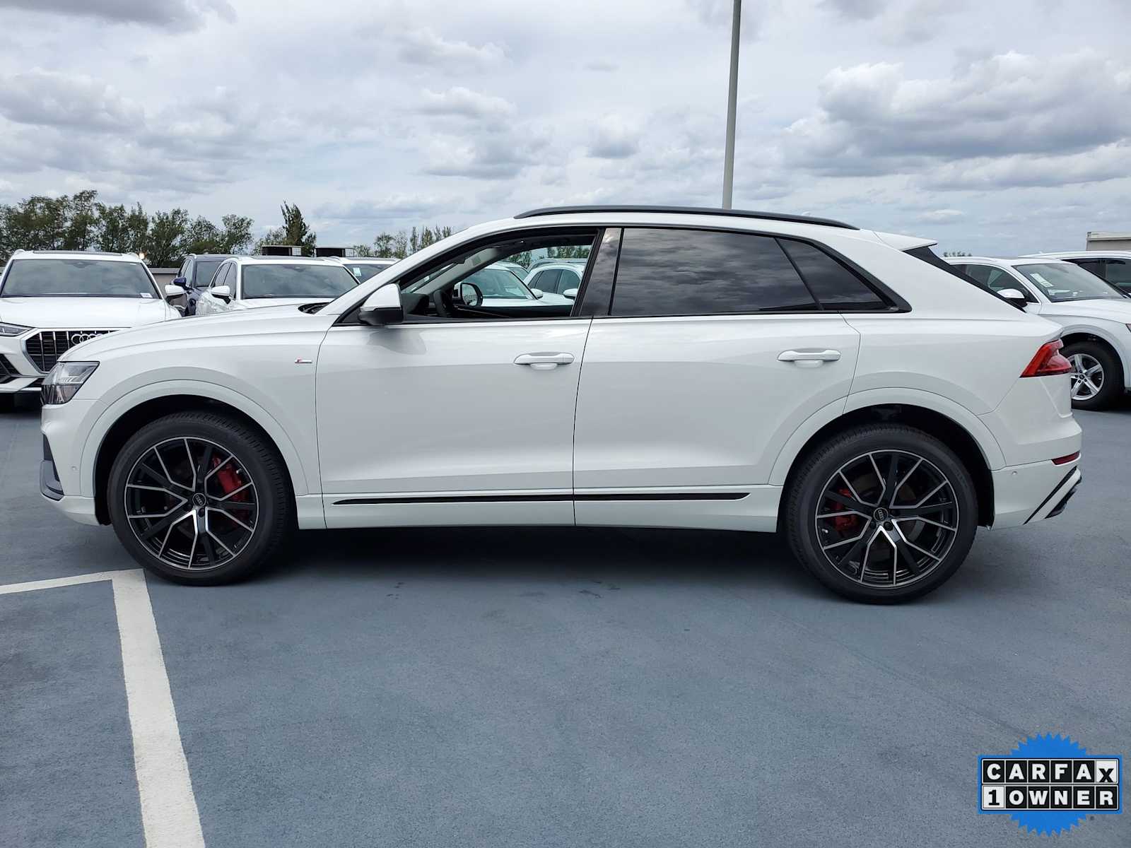 Thumbnail: 2023 Audi Q8 - 3