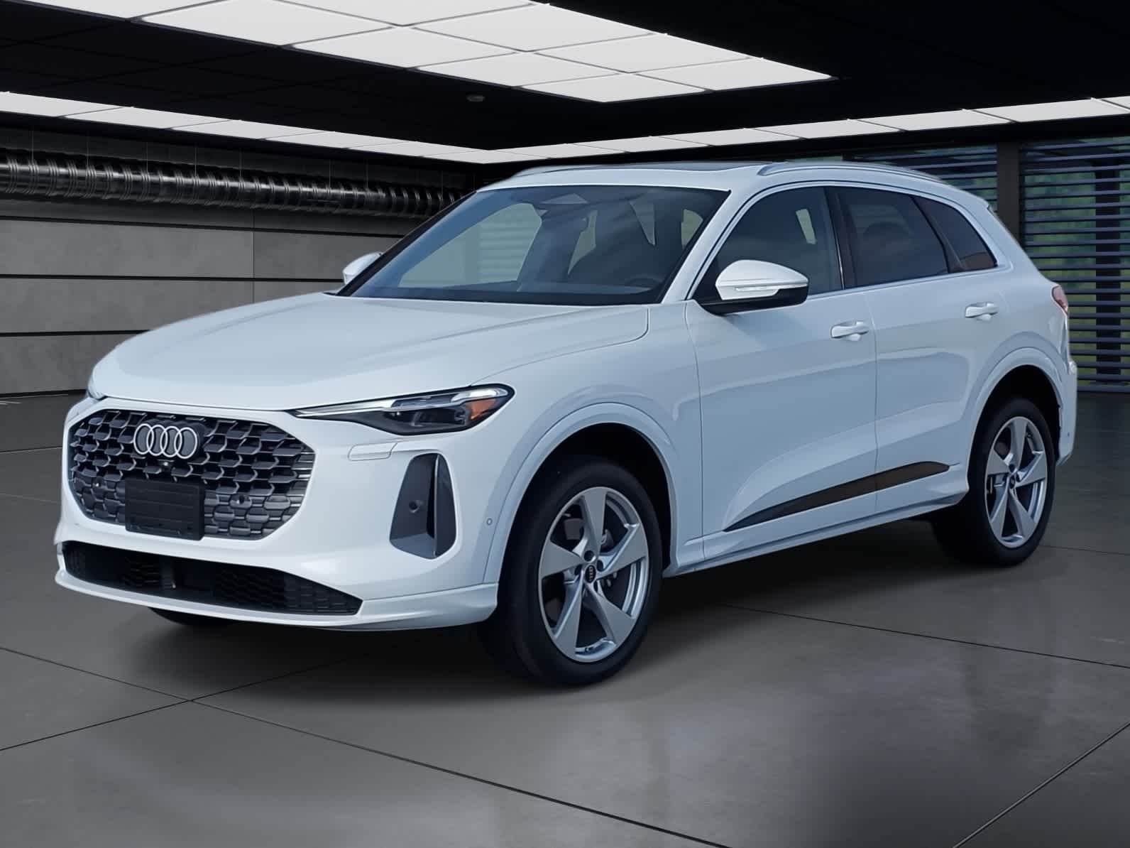 Thumbnail: 2025 Audi Q5 - 1