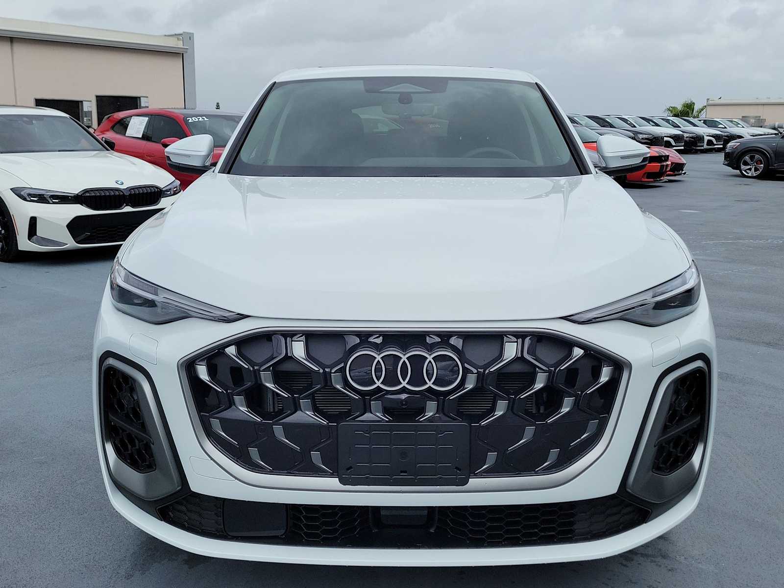 Thumbnail: 2026 Audi Q5 - 9