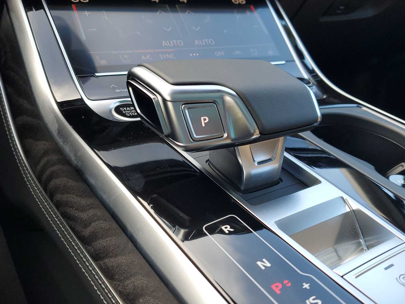 Thumbnail: 2025 Audi Q7 - 22