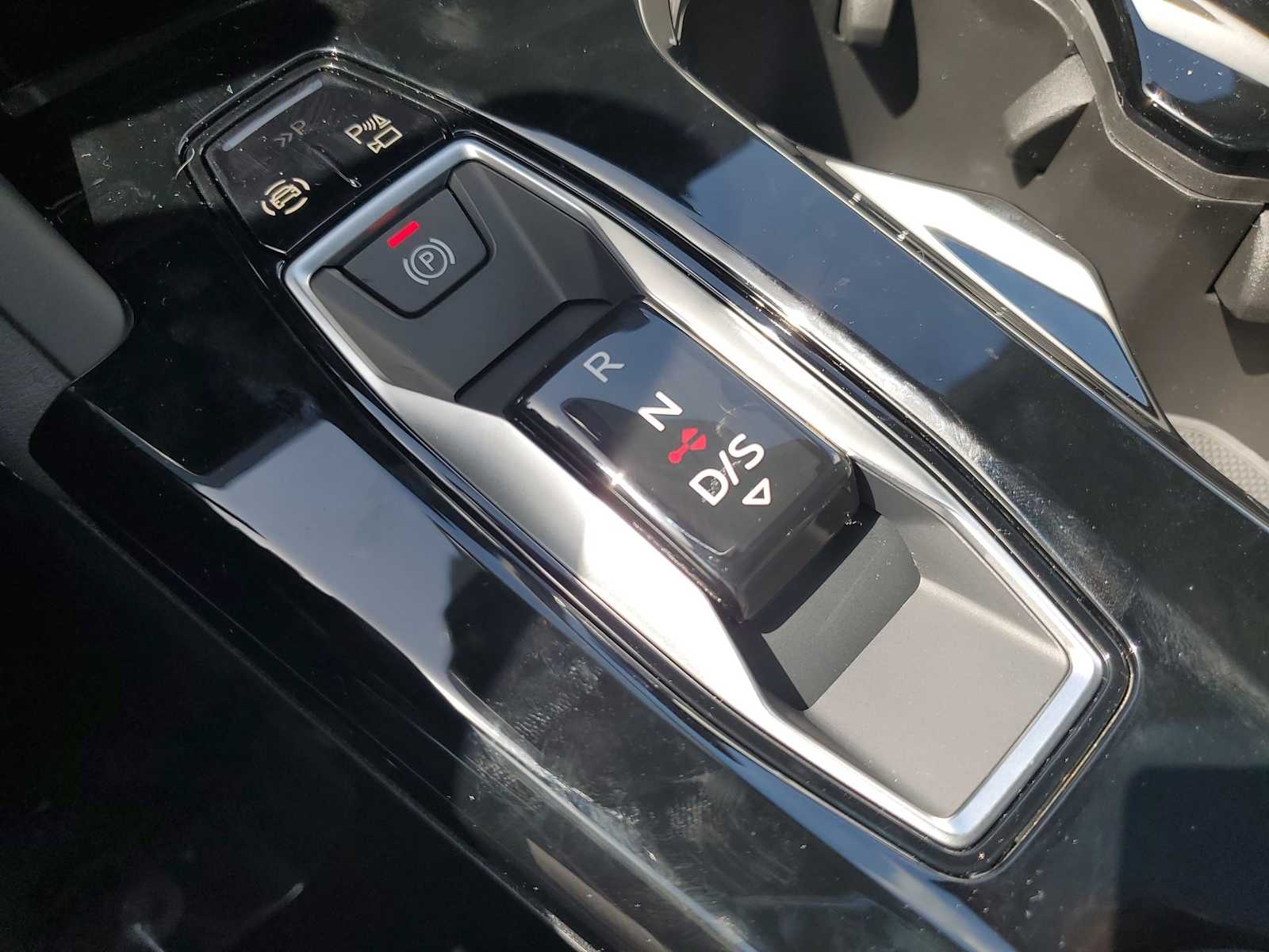 Thumbnail: 2025 Audi Q5 - 22