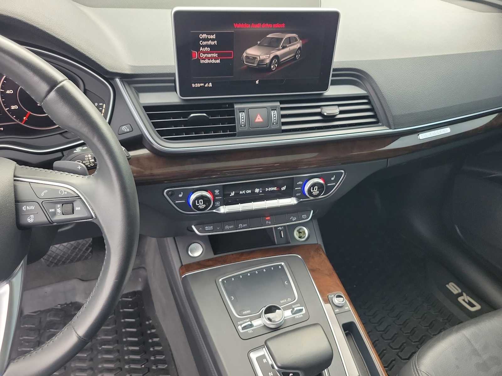 Thumbnail: 2019 Audi Q5 - 23