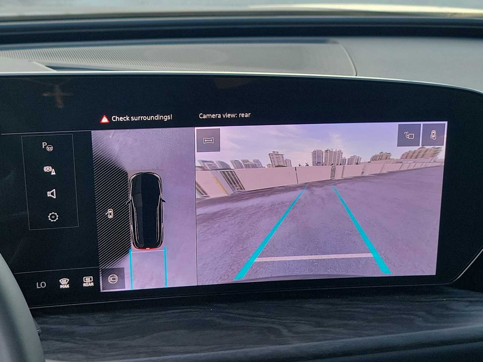 Thumbnail: 2025 Audi Q5 - 24