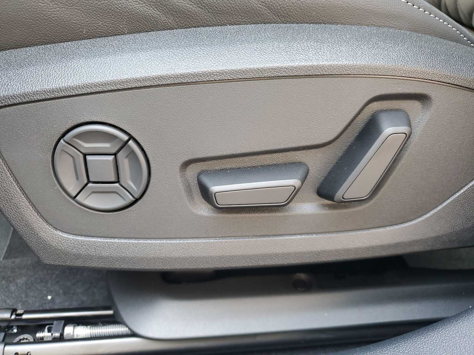Thumbnail: 2025 Audi S3 - 13