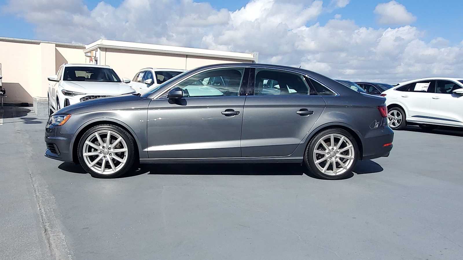 Thumbnail: 2016 Audi A3 - 3