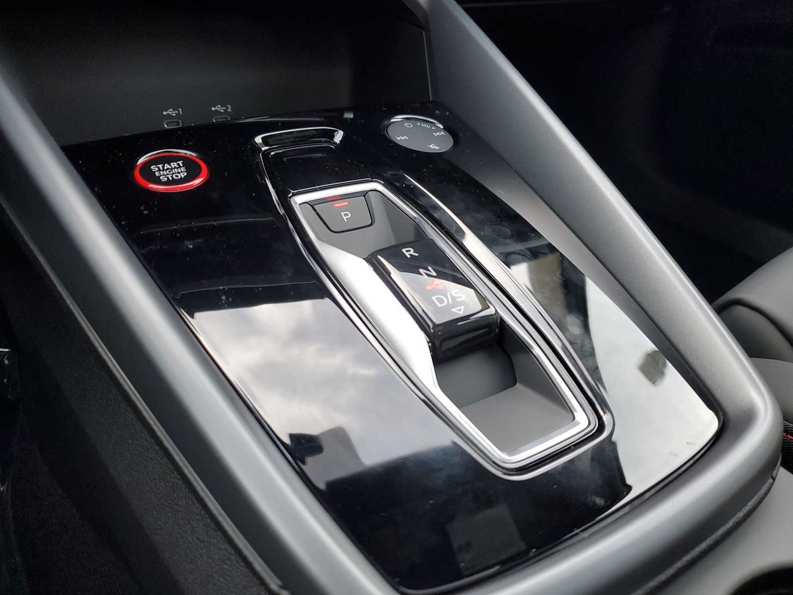 Thumbnail: 2025 Audi S3 - 22