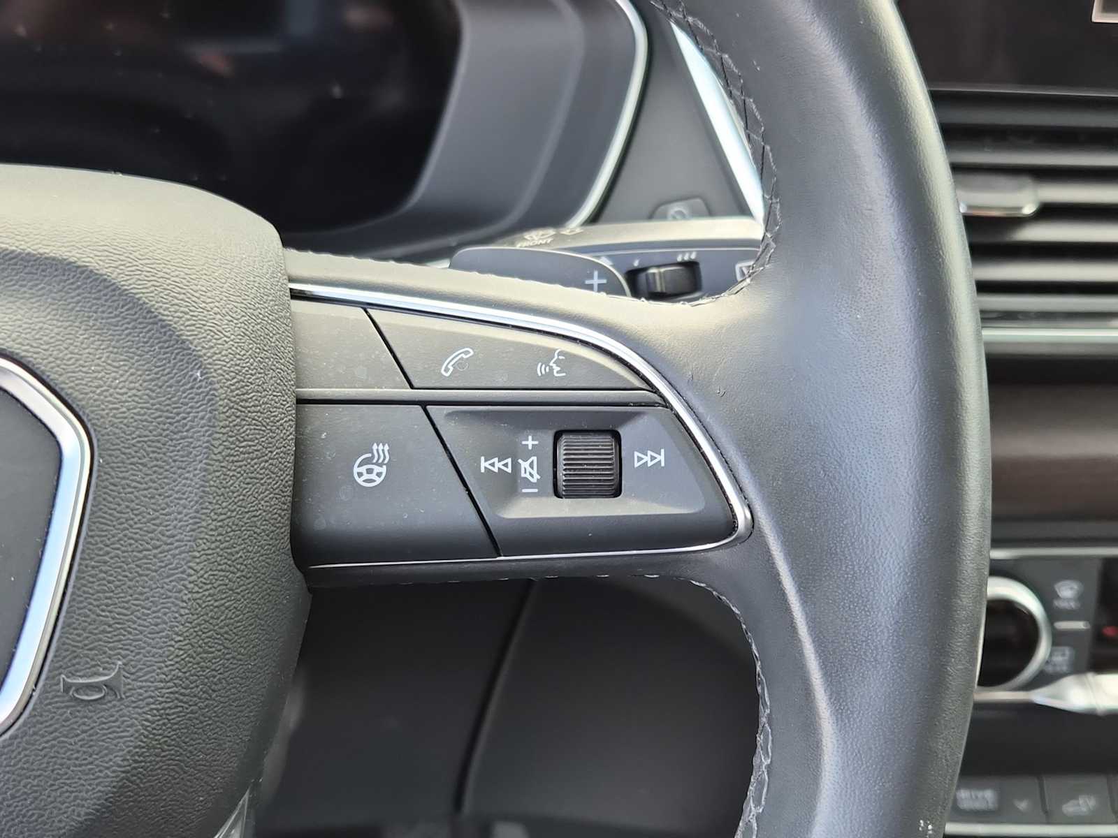 Thumbnail: 2023 Audi Q5 - 21