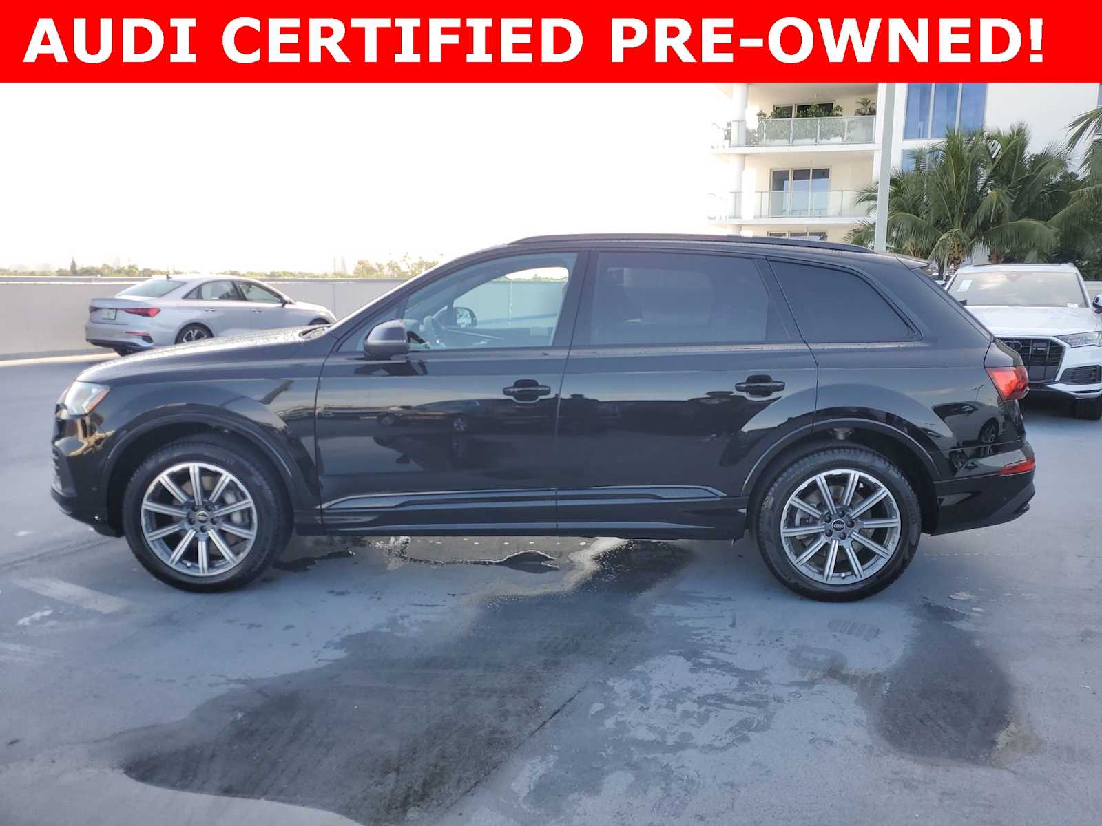 Thumbnail: 2023 Audi Q7 - 3