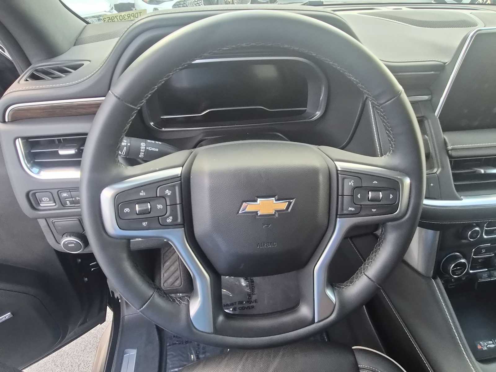 Thumbnail: 2023 Chevrolet Tahoe - 19