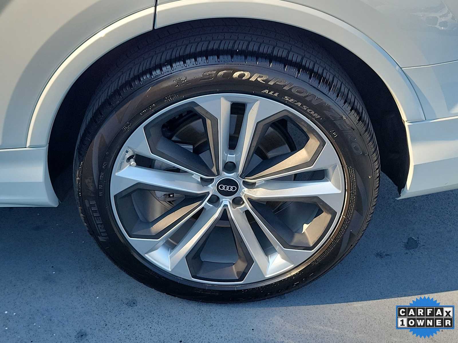 Thumbnail: 2021 Audi Q7 - 12