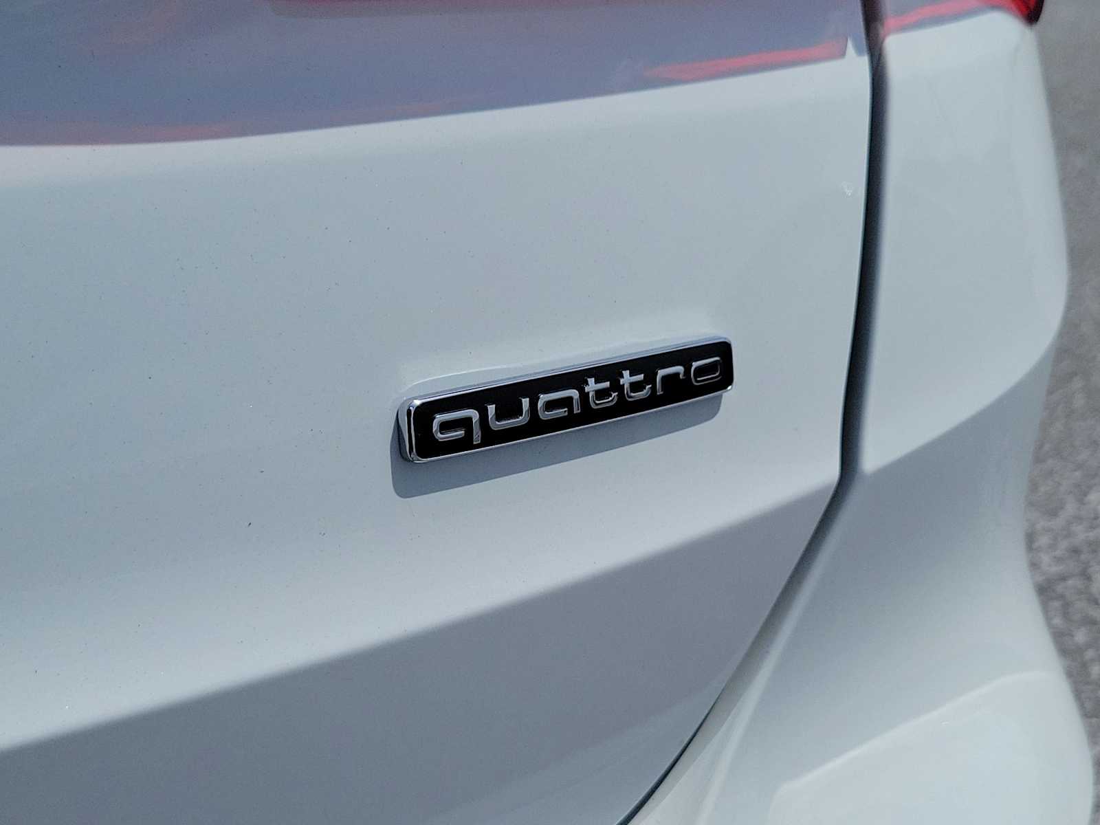 Thumbnail: 2025 Audi Q3 - 11