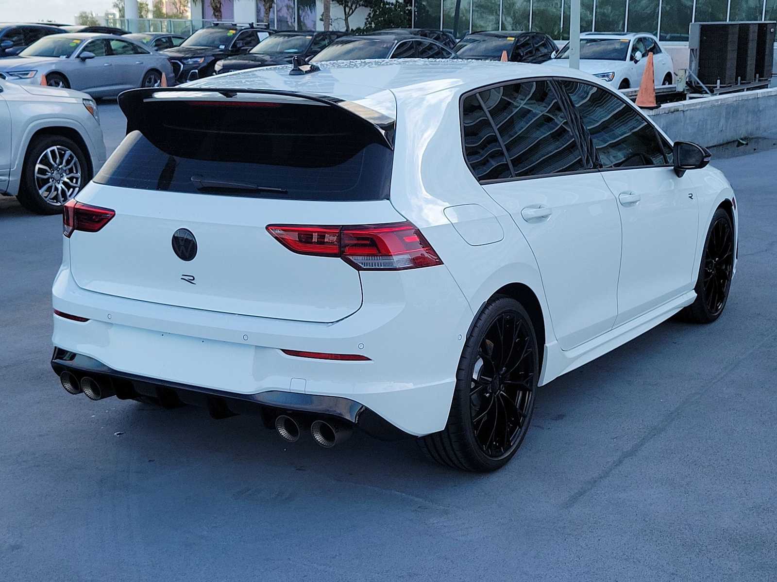 Thumbnail: 2025 Volkswagen Golf - 6