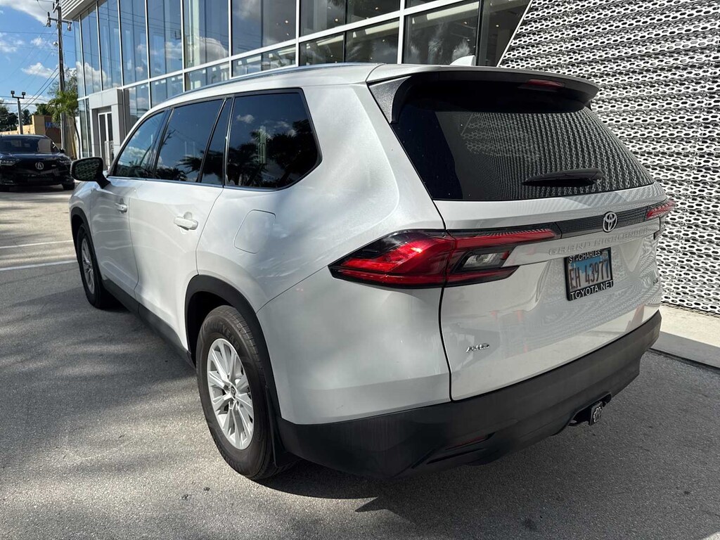 Used 2024 Toyota Grand Highlander XLE SUV