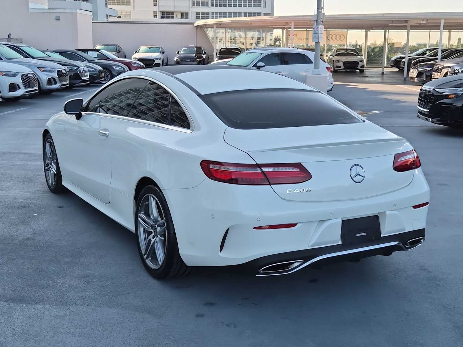 Thumbnail: 2018 Mercedes-Benz E-Class - 4