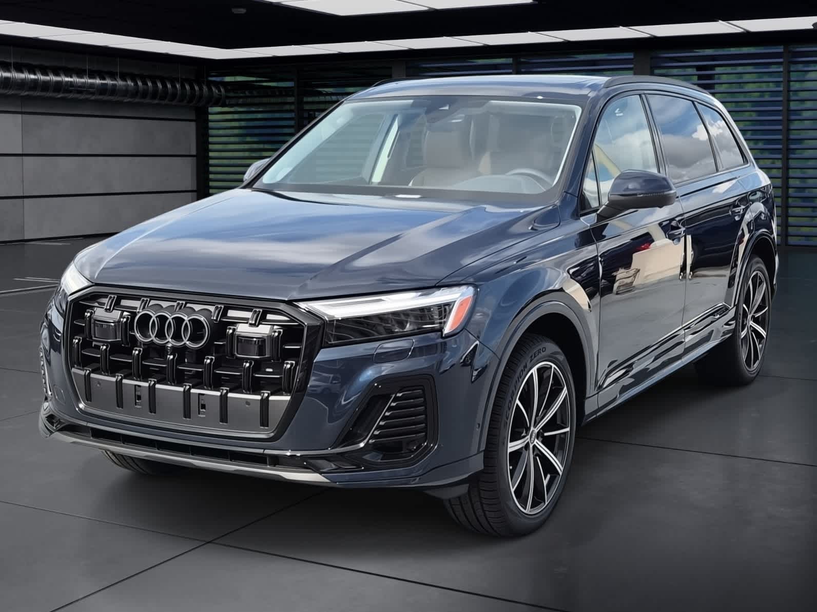 Thumbnail: 2026 Audi Q7 - 1