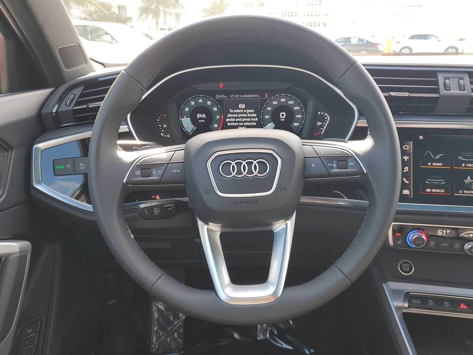 Thumbnail: 2025 Audi Q3 - 16